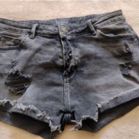Къси панталонки MOHITO, снимка 4 - Къси панталони и бермуди - 37116317