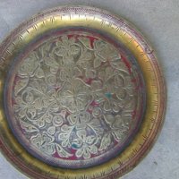 Стара месингова арабска чинийка сувенир, снимка 1 - Други ценни предмети - 37366235