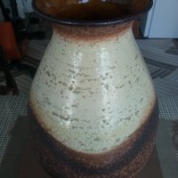 Продавам голяма,стилна и красива ваза.Маркировка.ФРГ.Керамика., снимка 3 - Вази - 43845424
