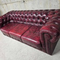 Оргинален диван в стил Честърфийлд в перфектно състояние, снимка 5 - Дивани и мека мебел - 44063535