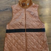 Nike Aerolayer Womens Running Vest - страхотен дамски елек Л, снимка 6 - Елеци - 44051772