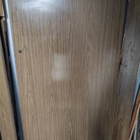 Продавам дървени врати с брави, без каси, снимка 1 - Интериорни врати - 33056394