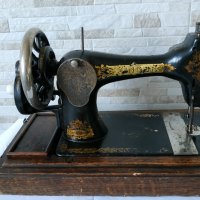 Стара ръчна шевна машина - Singer - 1912 година, снимка 5 - Антикварни и старинни предмети - 35611304