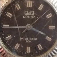 Модерен дамски часовник Q/Q QUARTZ WATER RESISTANT 30m JAPAN MOVT стилен дизайн 42556, снимка 2 - Дамски - 43756023
