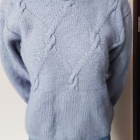 Ръчно плетена блуза в бледо сиво, снимка 7 - Блузи с дълъг ръкав и пуловери - 27468635
