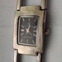 Часовник сК, снимка 1 - Дамски - 34700552