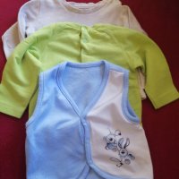 Бебешки блузки  0-3 месеца, снимка 1 - Бебешки блузки - 43907406