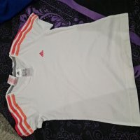 Тениска Adidas , снимка 2 - Детски тениски и потници - 32223978