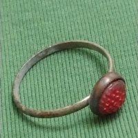 Стар дамски бронзов пръстен с полу скъпоценен камък червен интересен 37393, снимка 4 - Пръстени - 40426440
