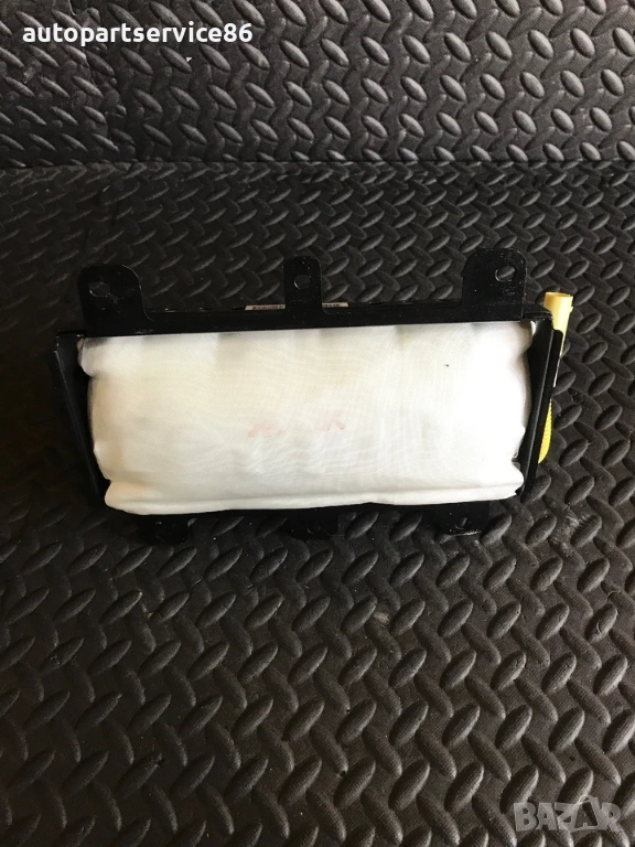 Айр баг на таблото за KIA Carnival 2.9 CRDi (2006–2010) 84530-4D000, снимка 1