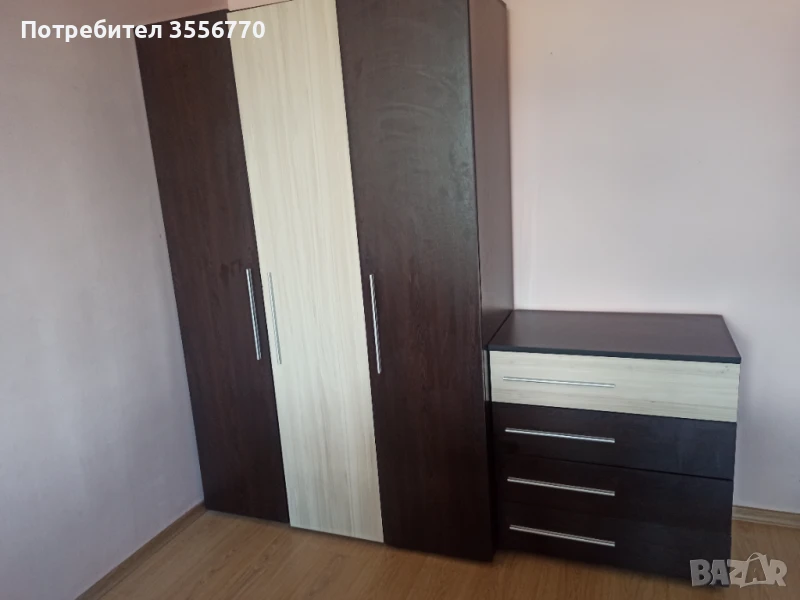 Трикрилен гардероб и скрин, снимка 1