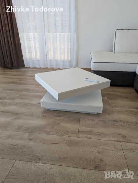 Холна маса с въртящ се плот, снимка 1