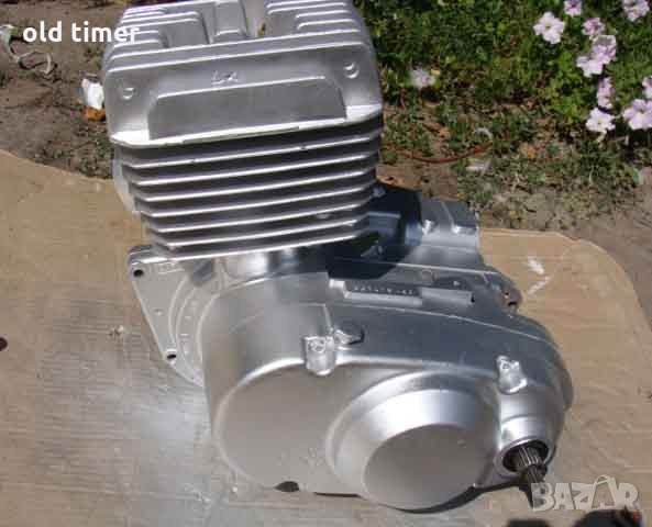 минск 125 двигатели и части за модела, снимка 1