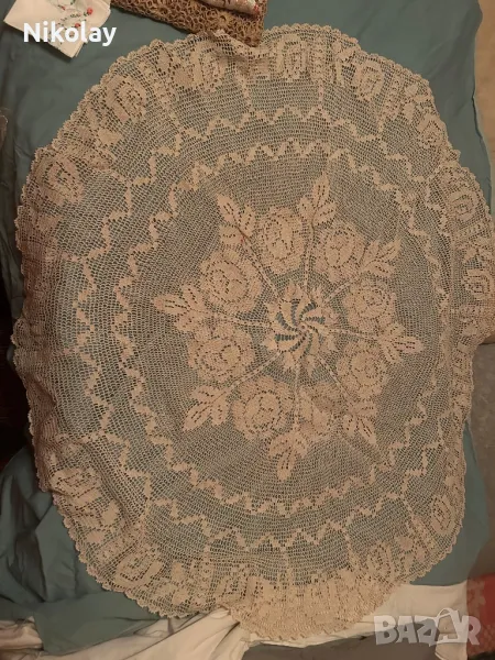 Старинни ръчно правени плетива, карета, покривки., снимка 1