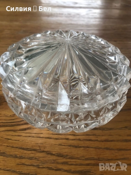 Кристална кутия с капак , снимка 1