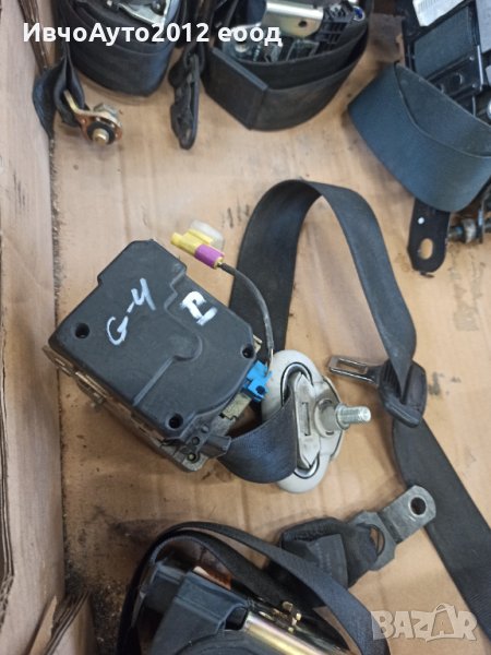 Предпазен колан vw golf 4 преден десен , снимка 1