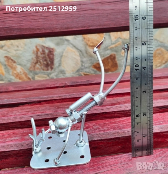 Метални фигури от болтове и гайки, снимка 1