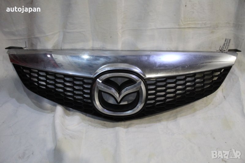 Предна решетка с емблема Мазда 6 гг 2.0 147кс тс фейслифт 06г Mazda 6 gg 2.0 147hp ts facelift 2006, снимка 1