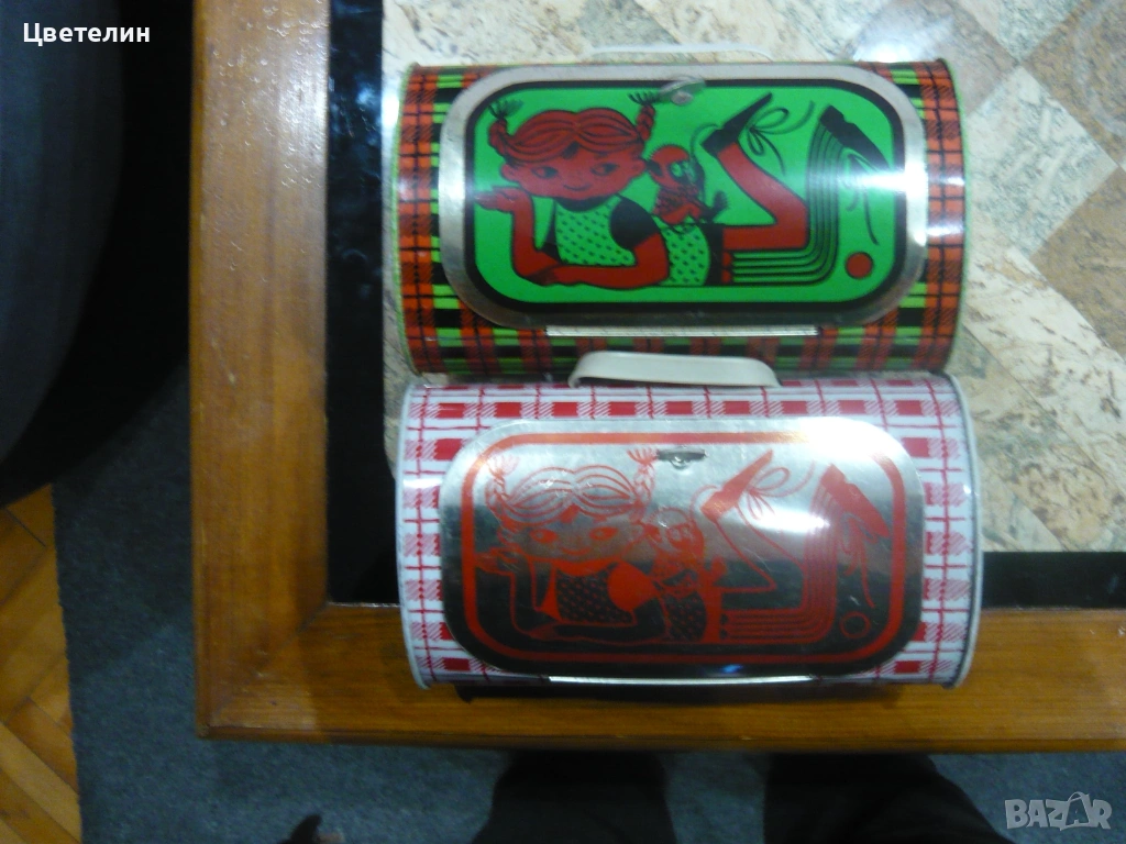 Стари, детски метални чантички Пипи - за колекция, снимка 1