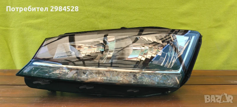 Ляв фар за Skoda Fabia 3 6V / Шкода Фабия 3 6В, снимка 1