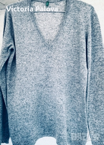 Топъл пуловер BENETTON 100% чиста virgin wool , снимка 2 - Блузи с дълъг ръкав и пуловери - 52477569