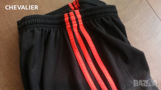 ADIDAS Manchester United Football Shorts Размер XS футболни къси панталони 5-59, снимка 6 - Къси панталони - 43384140