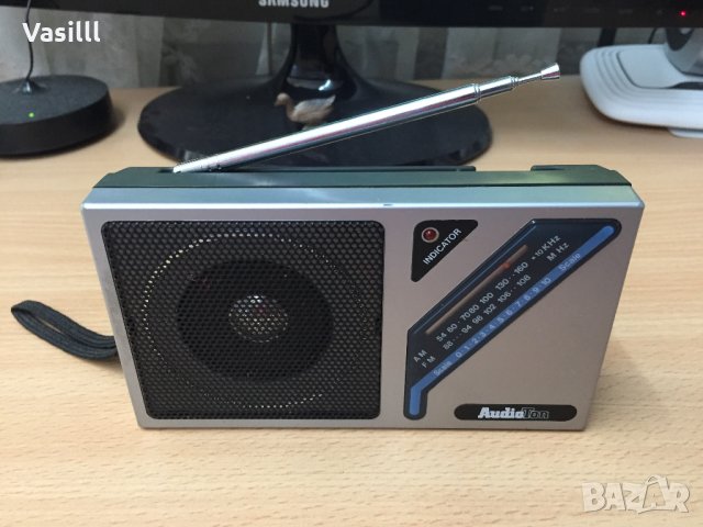 портативен радиоприемник AudioTon *отлично състояние* , снимка 2 - Радиокасетофони, транзистори - 26611863