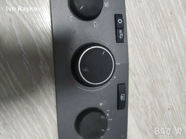 Управление климатик за Opel Astra H, Zafira B 1.9 CDTi 2004-2010г., 13201300, снимка 2 - Части - 48159350