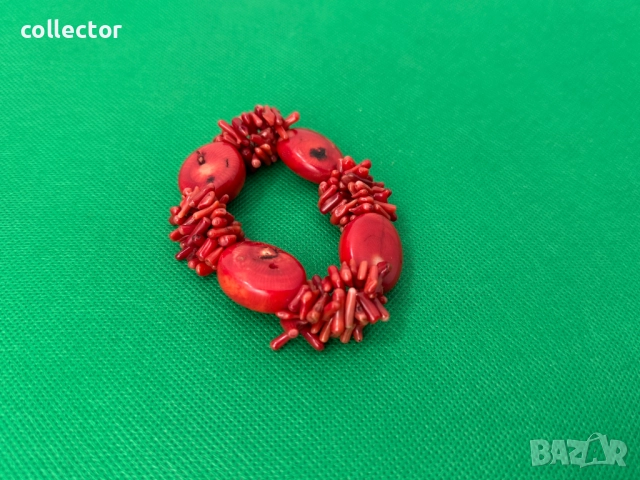 Гривна от естествен червен корал. №7469, снимка 2 - Гривни - 51998544