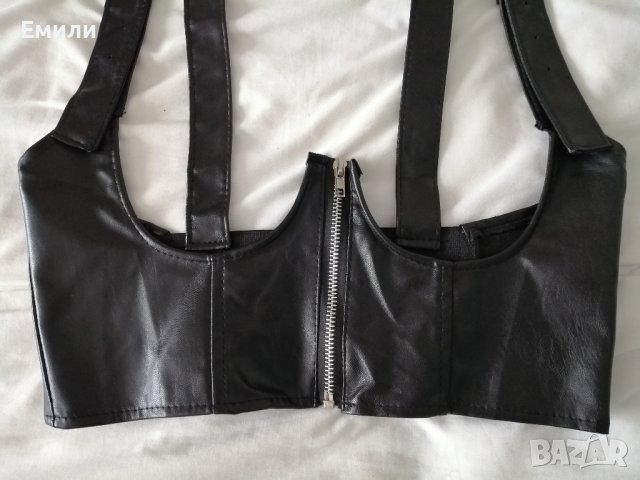 Кожен харнес корсет колан под бюста с цип, катарами и презрамки р-р S , снимка 7 - Корсети, бюстиета, топове - 43683261