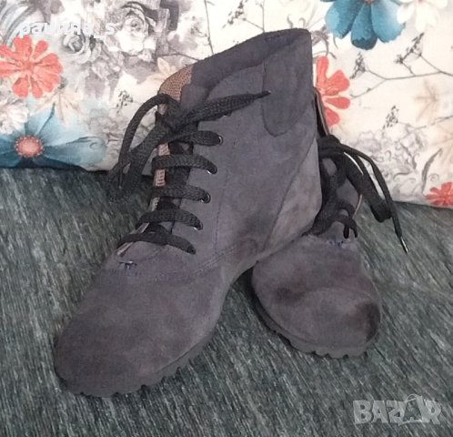 Дамски маркови боти "Tramper" / естествен велур , снимка 3 - Дамски боти - 43788057