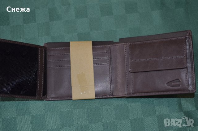 Camel Active Hanoi Jeans с RFID защита малък хоризонтален портфейл, снимка 3 - Портфейли, портмонета - 27433079