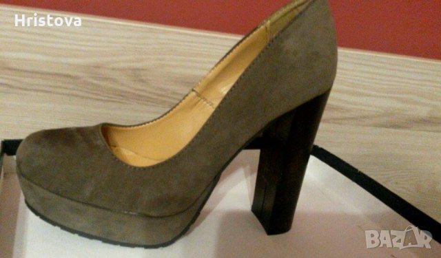Високи обувки на Primadonna , снимка 2 - Дамски обувки на ток - 32683820