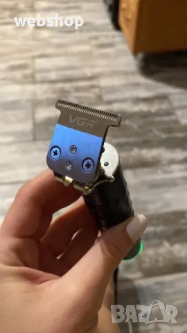 Професионална безжична машинка за подстригване на коса VGR V-170, тример за брада и мустаци, снимка 3 - Машинки за подстригване - 50440661