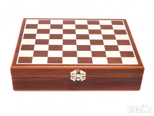 Комплект за шах с аксесоари, Дървен, В кутия, Кафяв, снимка 2 - Шах и табла - 37196296