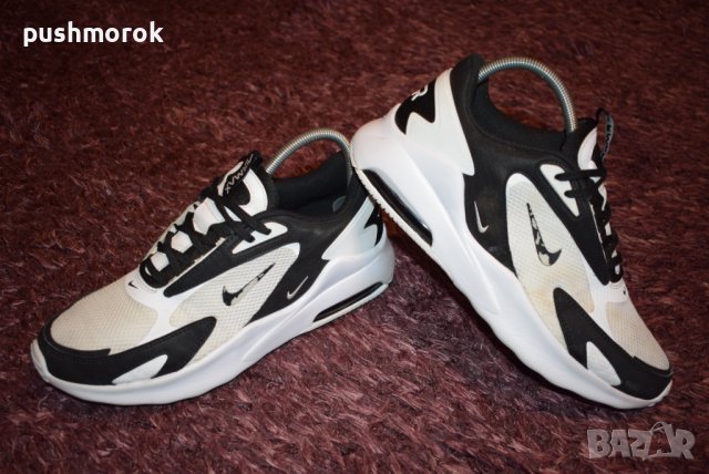 NIKE Air Max Bolt 45 номер, снимка 2 - Маратонки - 38354468