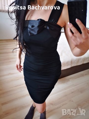 Малка черна рокличка
