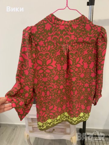 Красива дамска блуза в размер S, снимка 14 - Блузи с дълъг ръкав и пуловери - 44118717