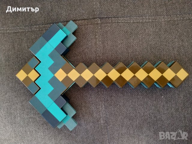 Майнкрафт, Minecraft диамантен меч и кирка 2в1 играчка Маинкрафт, снимка 12 - Други - 28521206