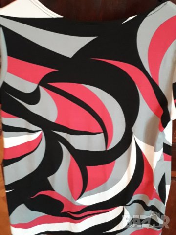 Дамска еластична блуза с къс ръкав, снимка 3 - Тениски - 28587387