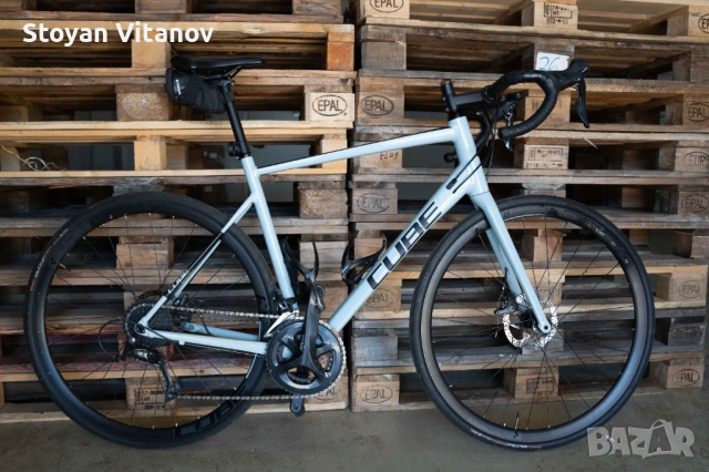 Шосеен велосипед CUBE Attain Pro 58, снимка 6 - Велосипеди - 53358345