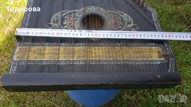 Старинен струнен музикален инструмент, снимка 6 - Струнни инструменти - 32978151