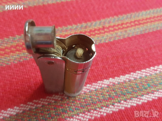 Бензинова запалка , снимка 3 - Антикварни и старинни предмети - 53295954