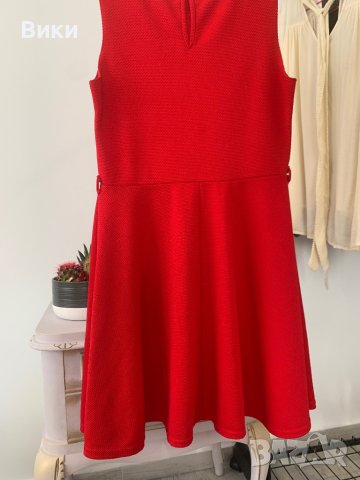 Червена рокля в размер L, снимка 15 - Рокли - 44086185