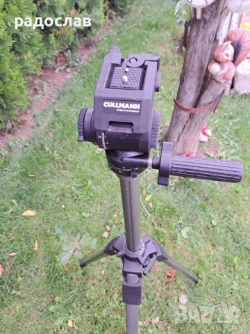 Статив Cullmann Pro TITAN CT100 + Филмова глава Cullmann CT 10, снимка 2 - Чанти, стативи, аксесоари - 50521074