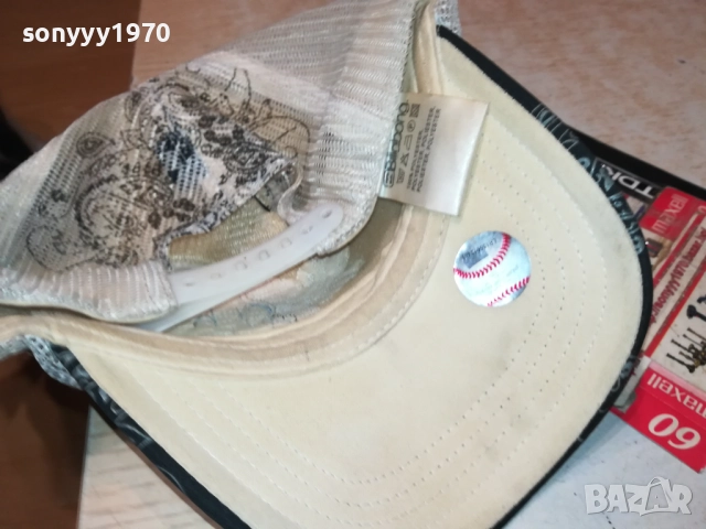 BILLABONG 2408251838, снимка 14 - Шапки - 51475553