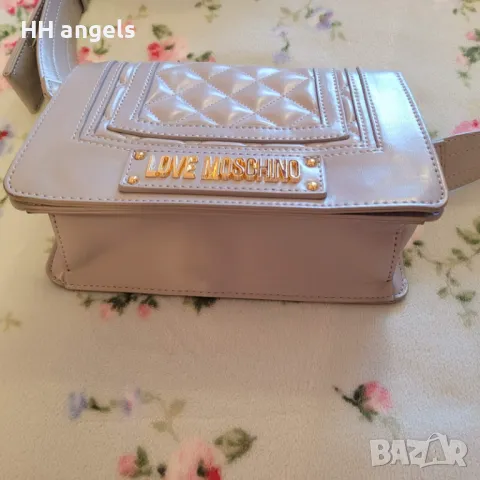 Love Moschino нова маркова чанта, снимка 2 - Чанти - 49476686
