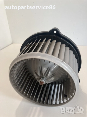 Мотор на вентилатора на парното за KIA Carnival 2.9 CRDi (2006–2012) F00S33F004, снимка 2 - Части - 53202927