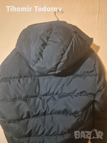 чисто нова шуба Hugo xl, снимка 4 - Спортни дрехи, екипи - 52944005