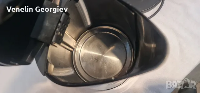 Електрическа кана за вода ,,Braun" WK300, 2200 W, 1.7 л, Черна, снимка 11 - Кани - 49249575